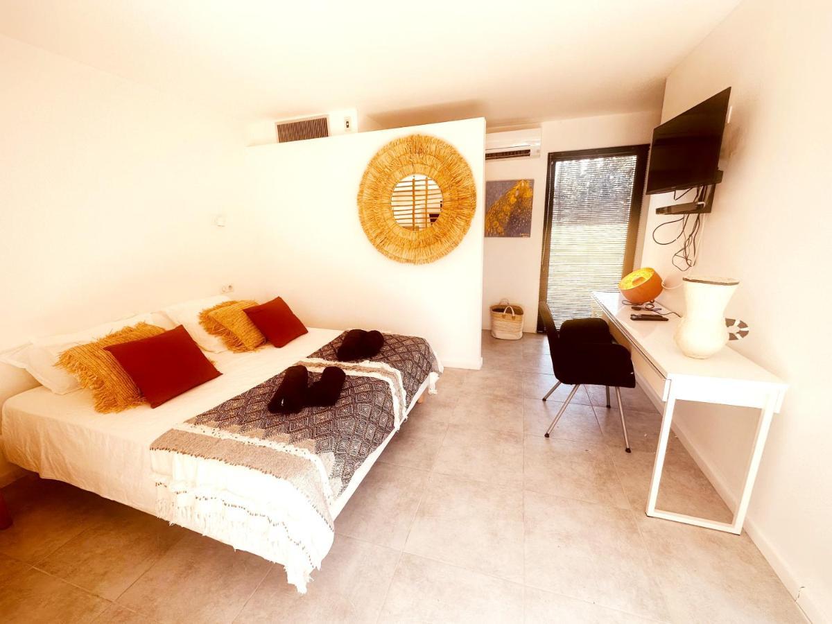Les Madones Apartment Nîmes Exterior photo