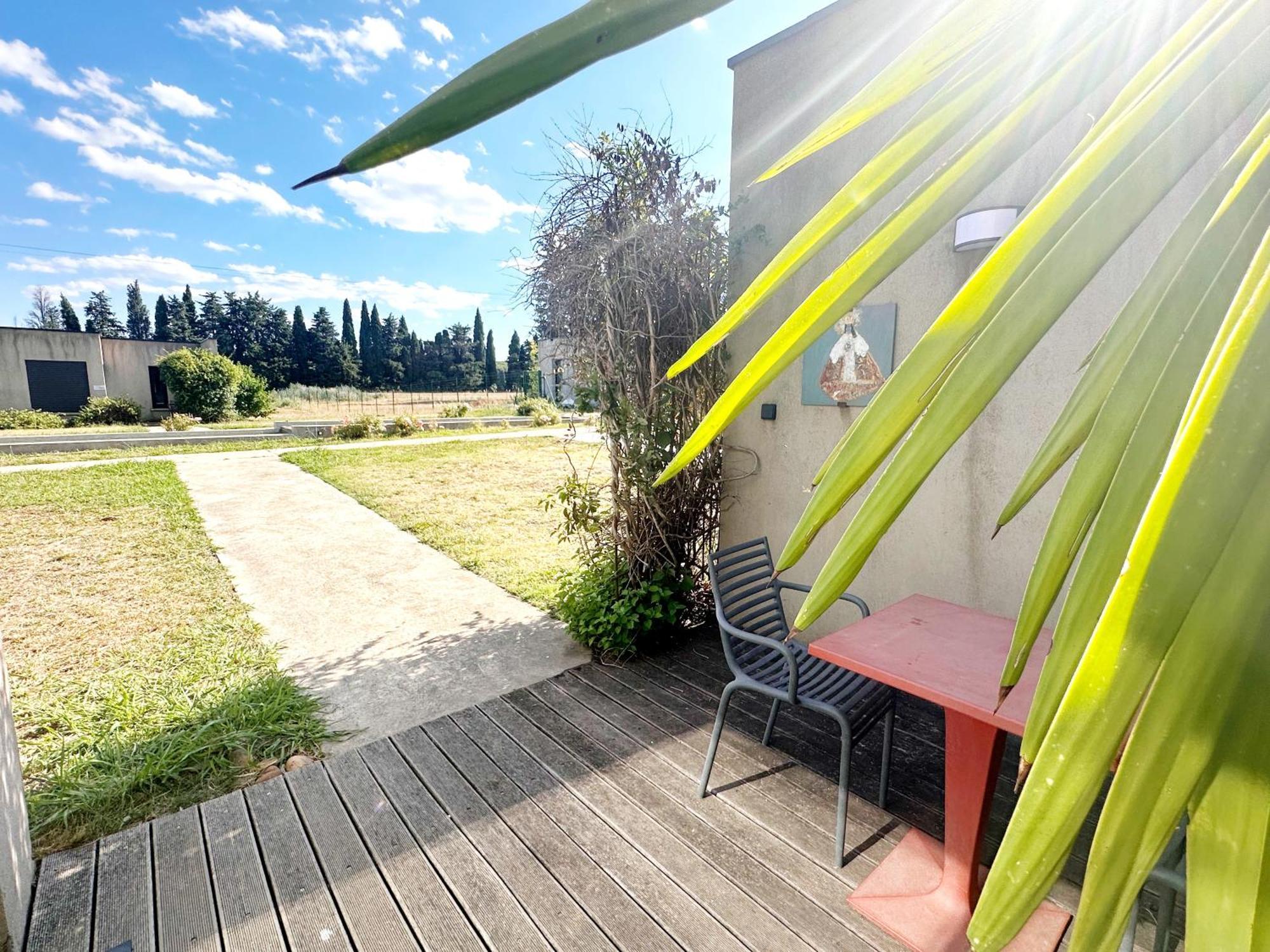 Les Madones Apartment Nîmes Exterior photo